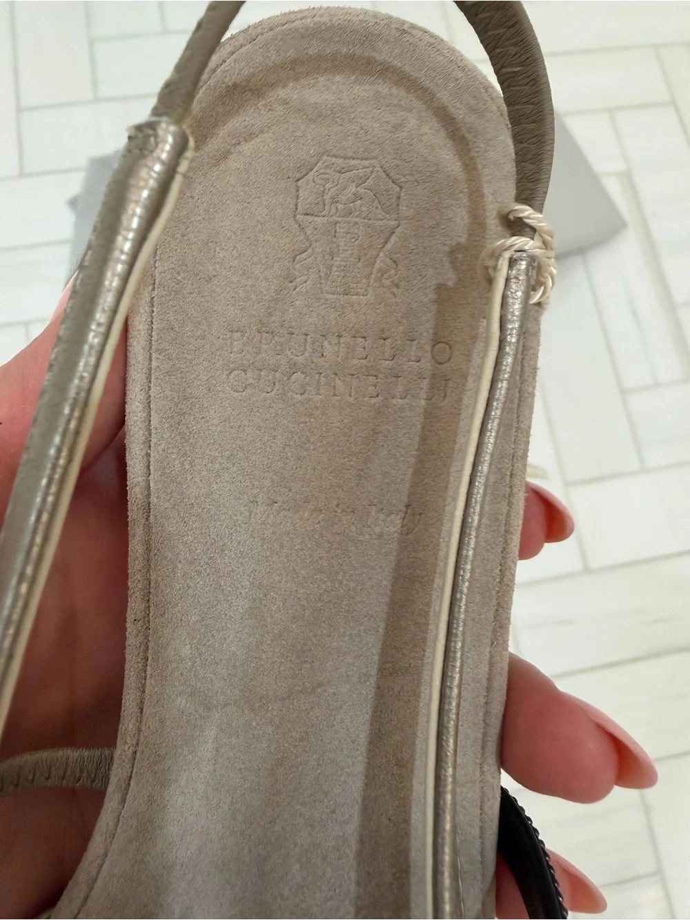 New Brunello Cucinelli Metallic Taupe Pointed Slingback Flats with Black Strap - Picture 5 of 8